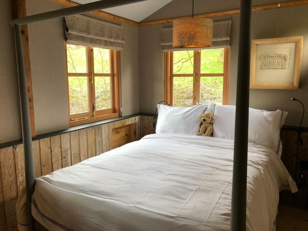 Faraway Follies Villa Llandegla Eksteriør billede